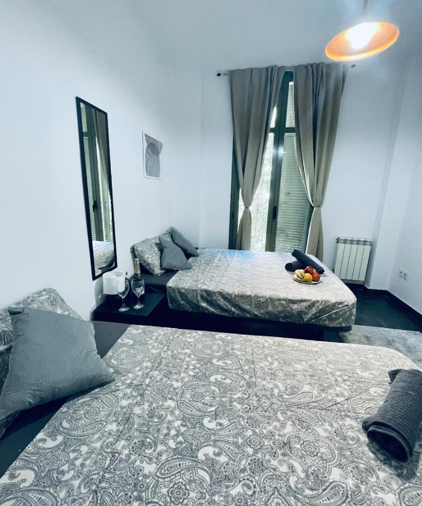 Sepulveda R1 Bed and Breakfast Barcellona Esterno foto